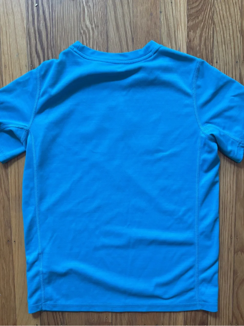 Nike Boys Tee Shirt, Size M